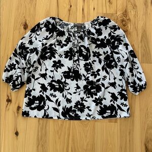Oliva Martin White w Black Floral Pattern Long Sleeve Top Size XL